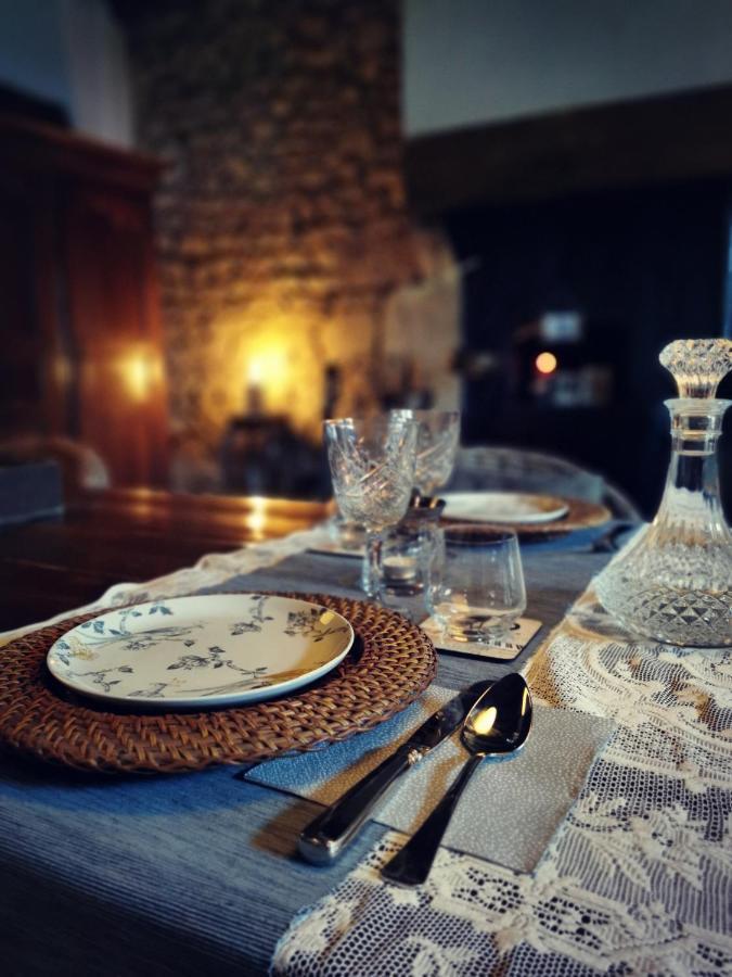 Domaine La Pomme De Pin Bed & Breakfast Louroux-de-Beaune ภายนอก รูปภาพ