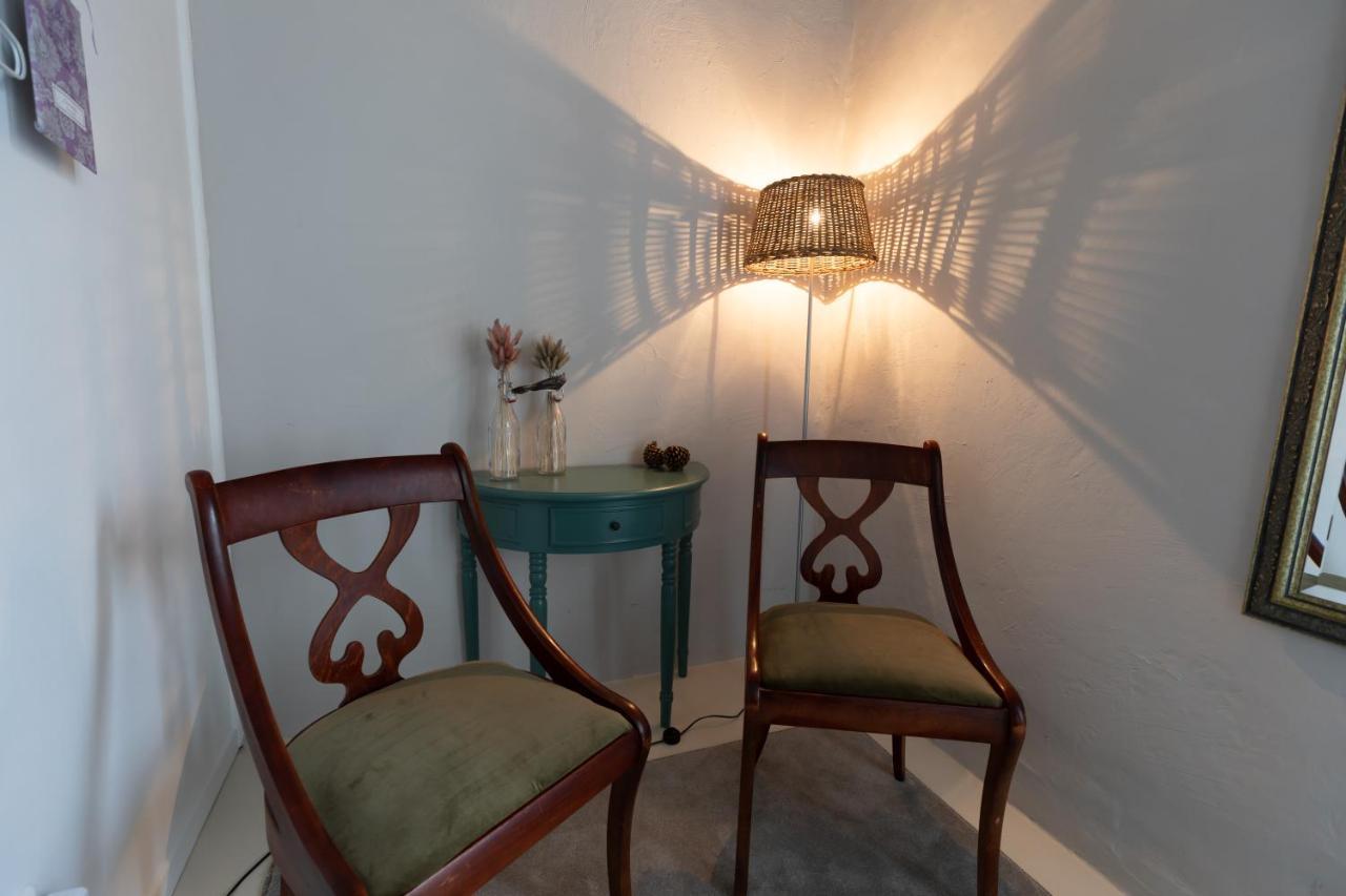 Domaine La Pomme De Pin Bed & Breakfast Louroux-de-Beaune ภายนอก รูปภาพ