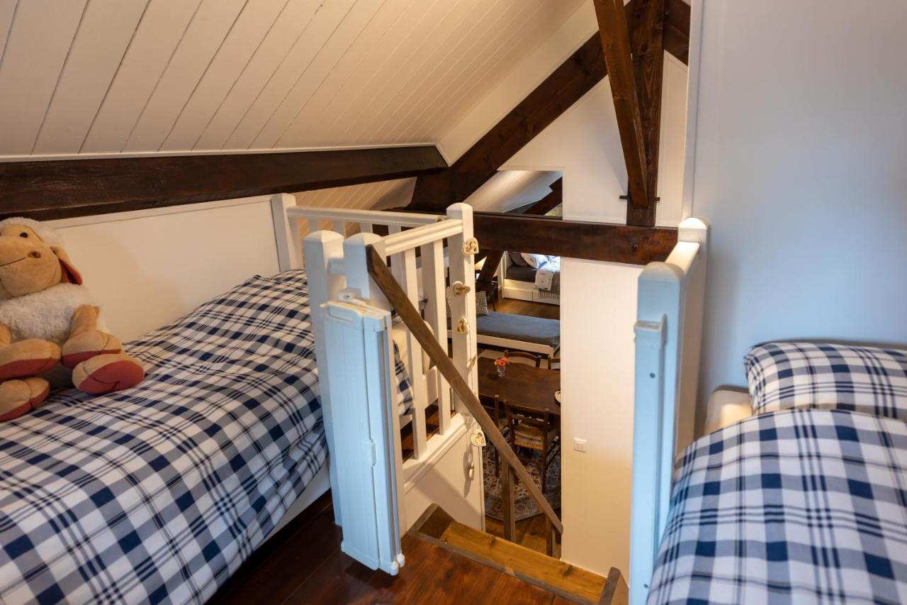 Domaine La Pomme De Pin Bed & Breakfast Louroux-de-Beaune ภายนอก รูปภาพ
