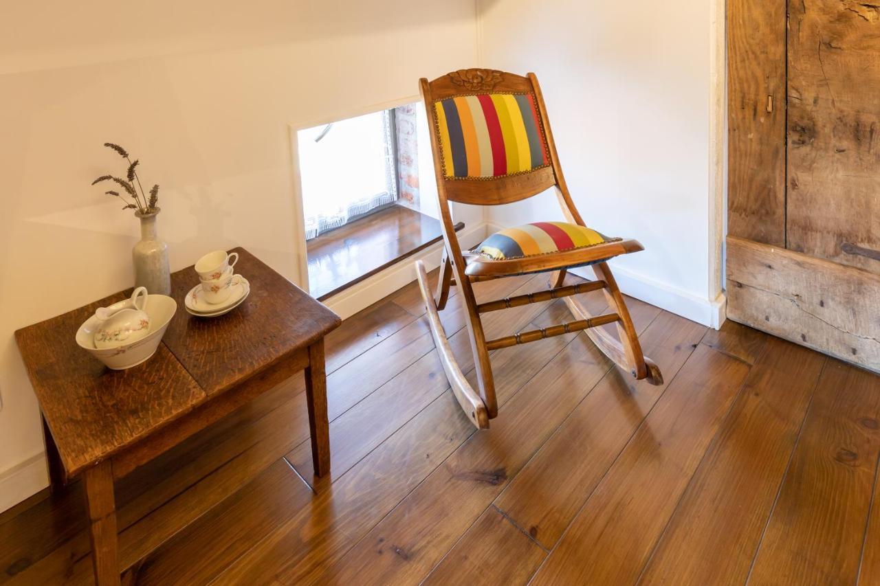 Domaine La Pomme De Pin Bed & Breakfast Louroux-de-Beaune ภายนอก รูปภาพ